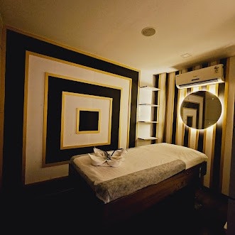 Sumantra Spa bed area